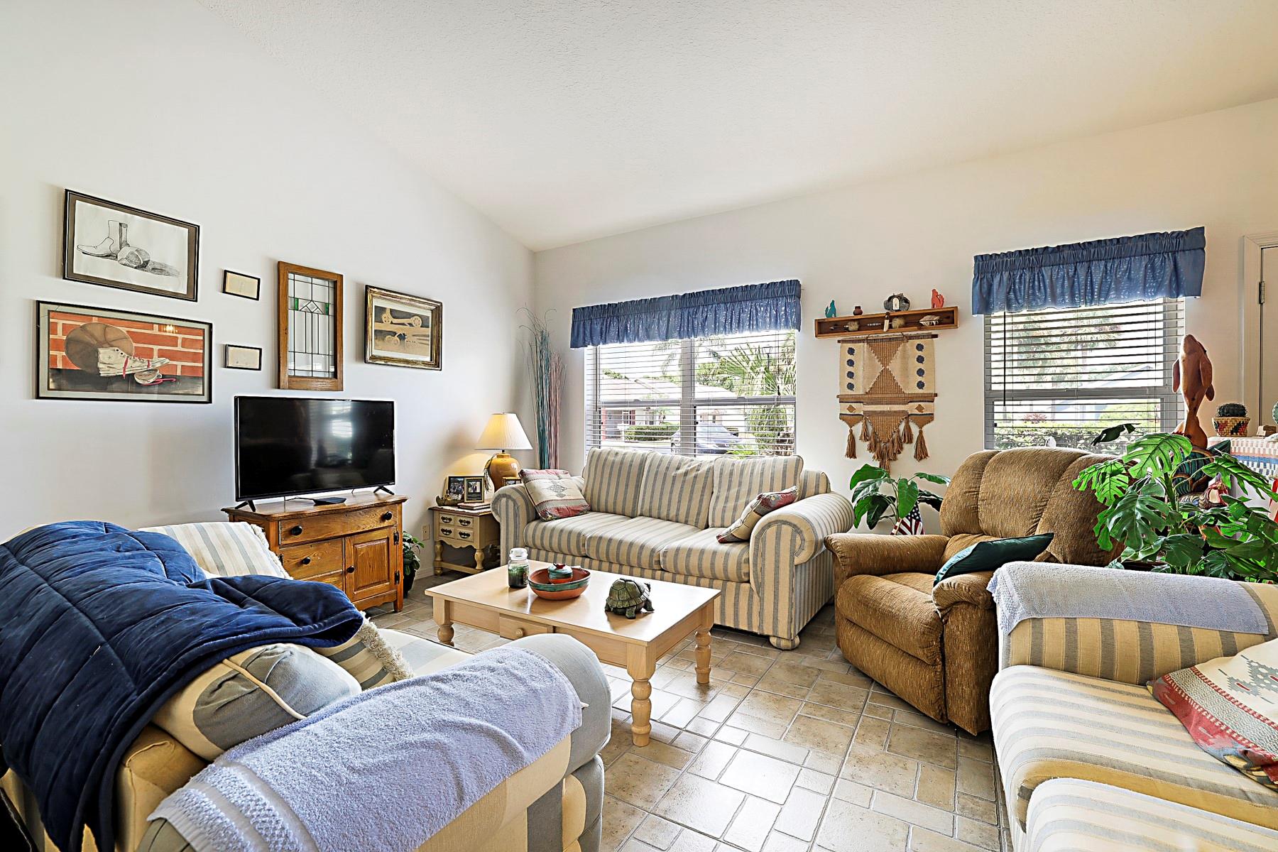 349 NW Tuscany Way