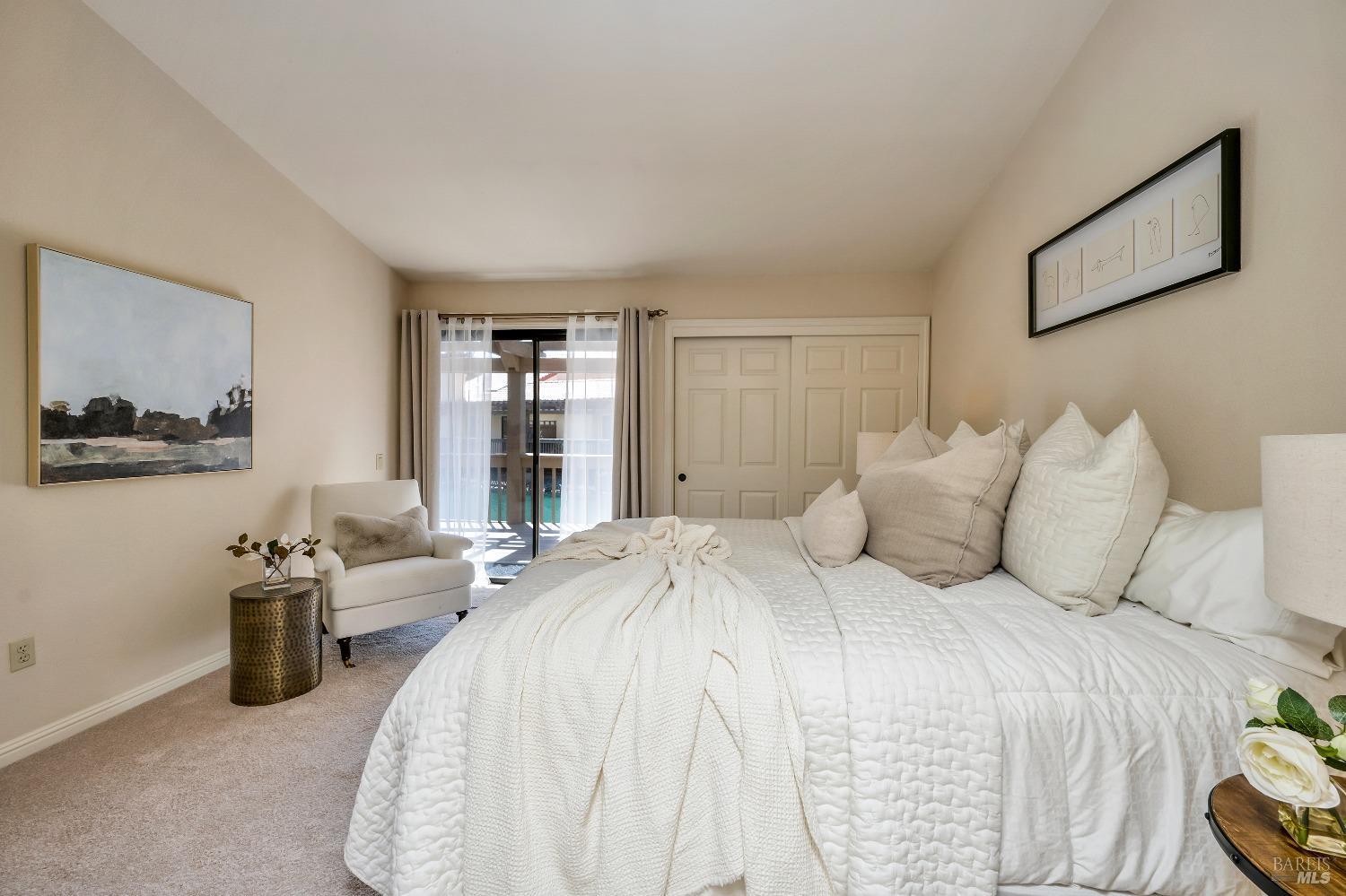 41 Fountain Grove Cir