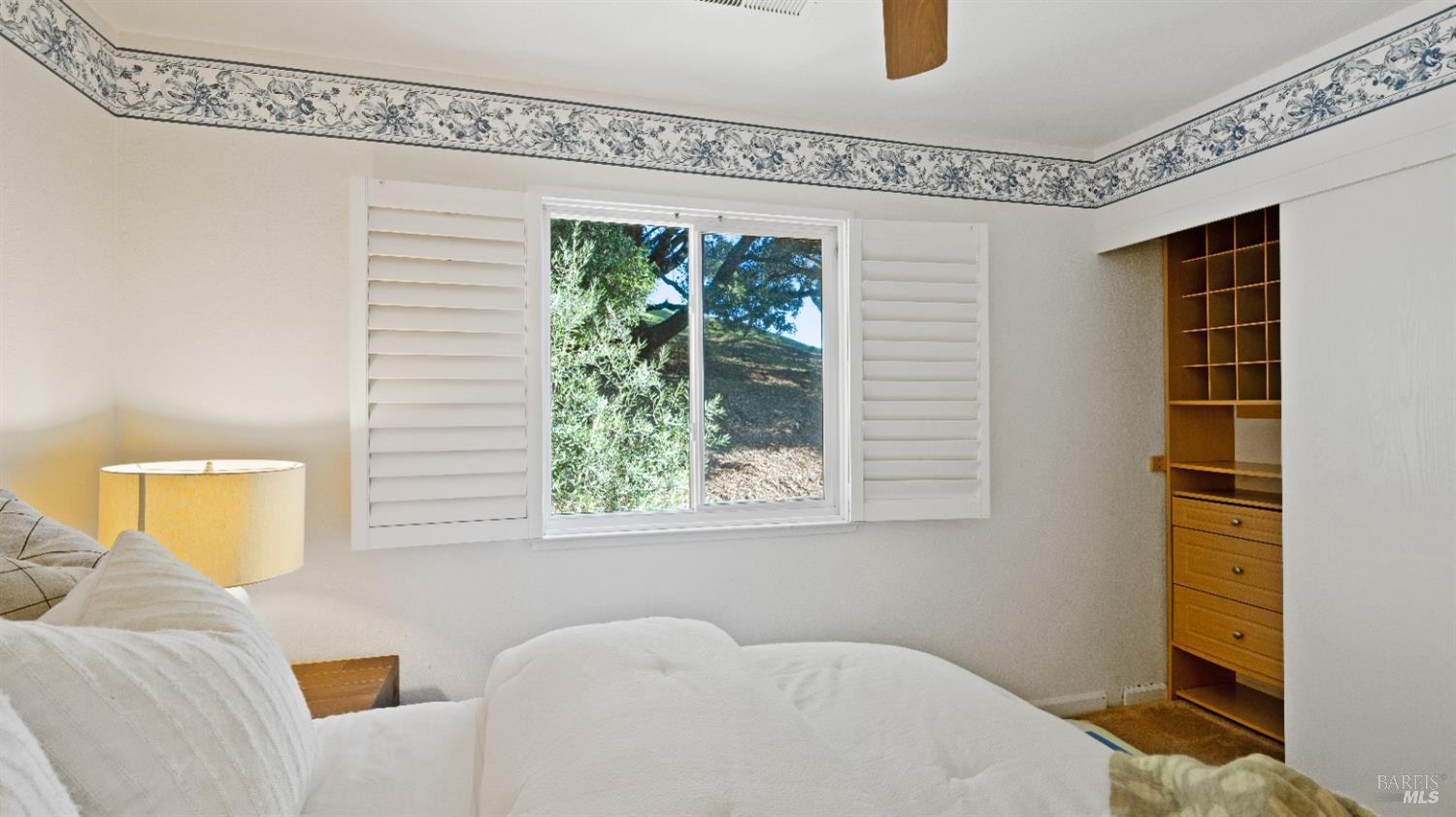 2596 Hidden Valley Ln