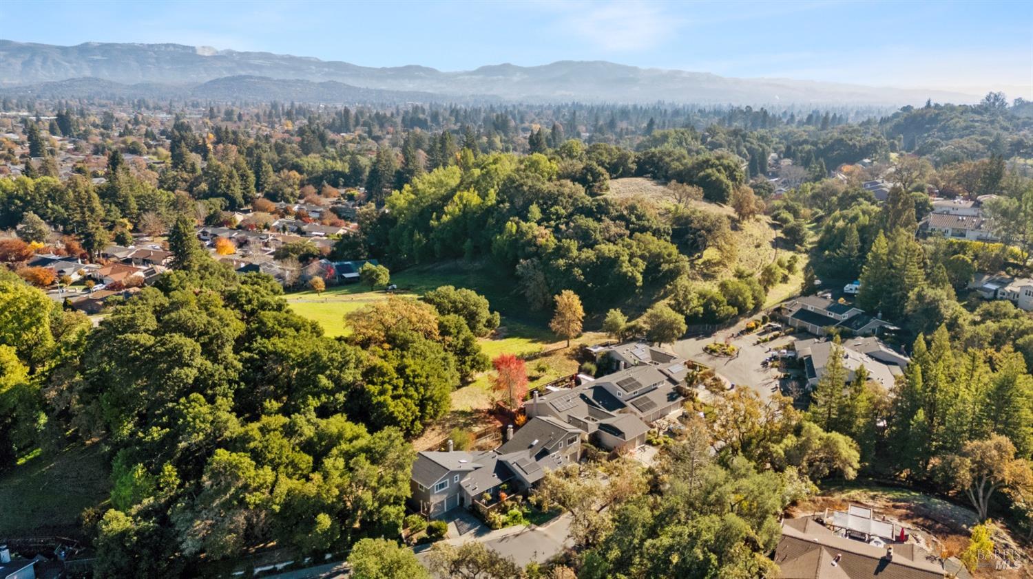 2596 Hidden Valley Ln