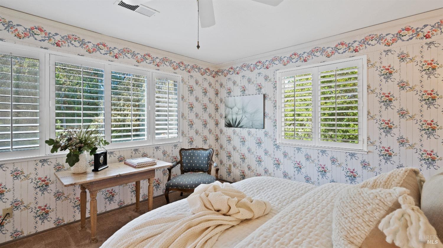 2596 Hidden Valley Ln