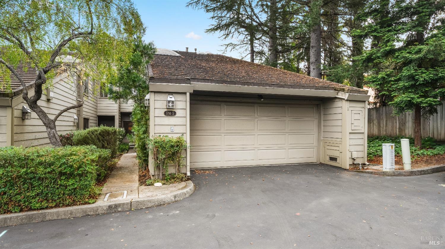 1791 Silverado Trl #5