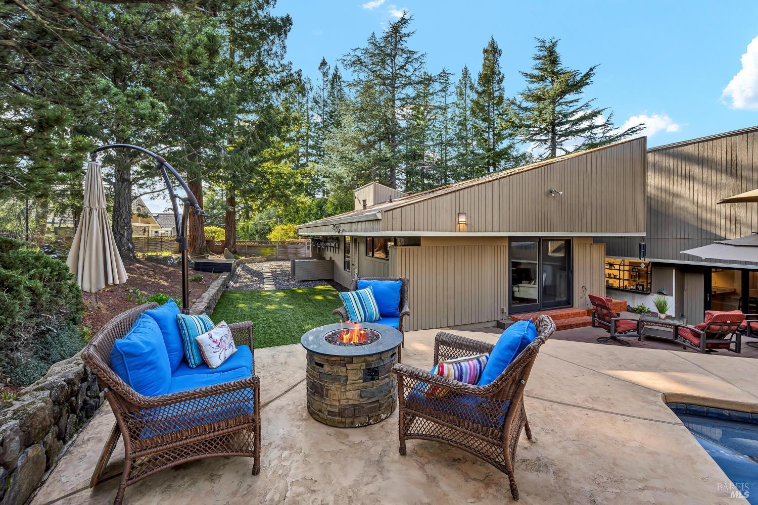 523 Westgate Dr