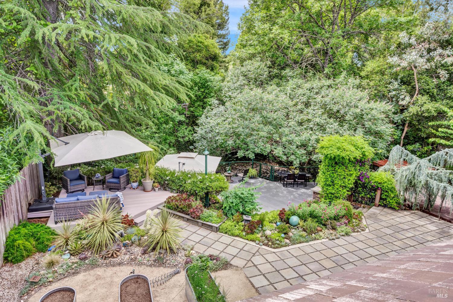 3371 Crystal Ct