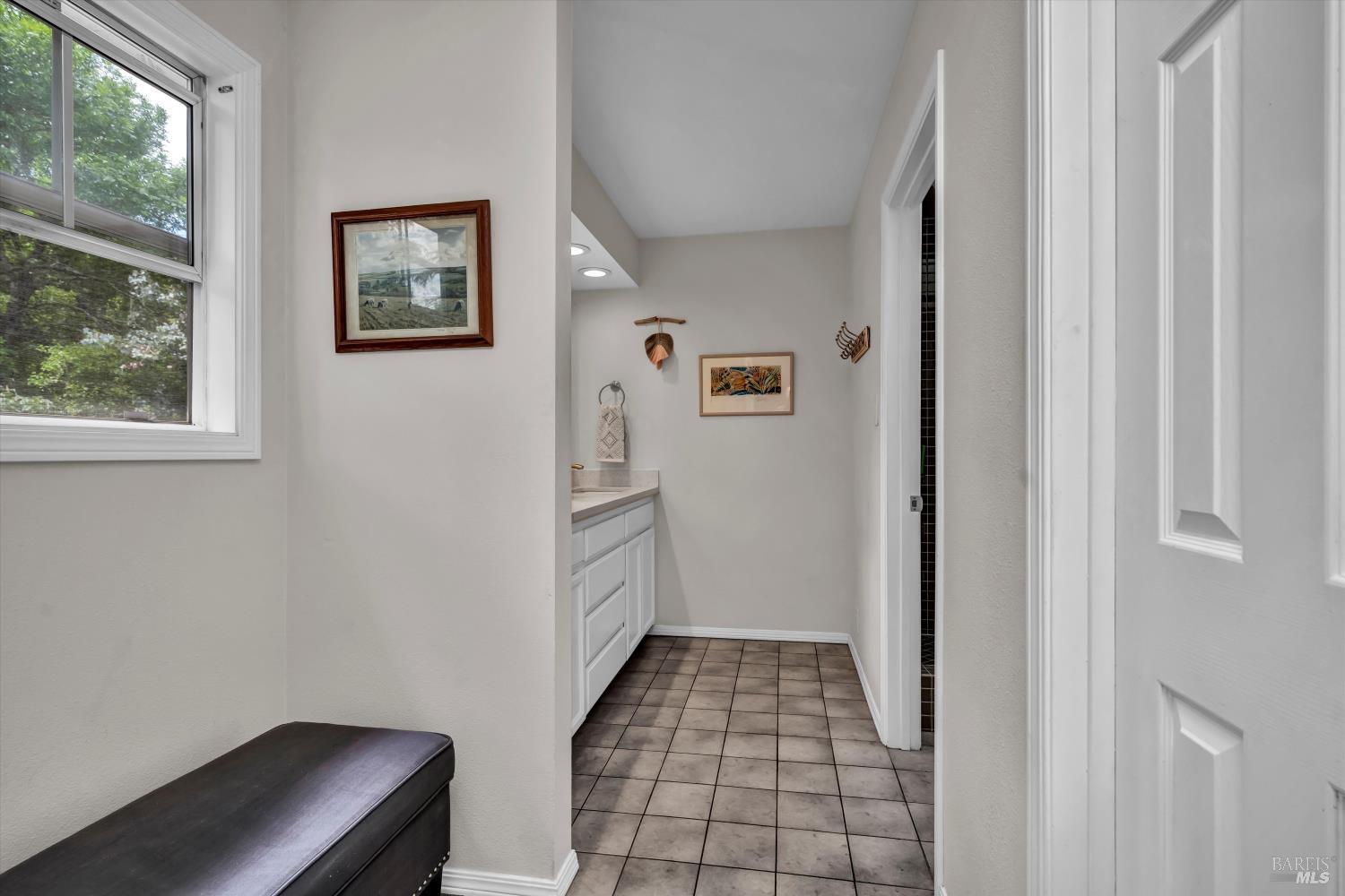 3371 Crystal Ct