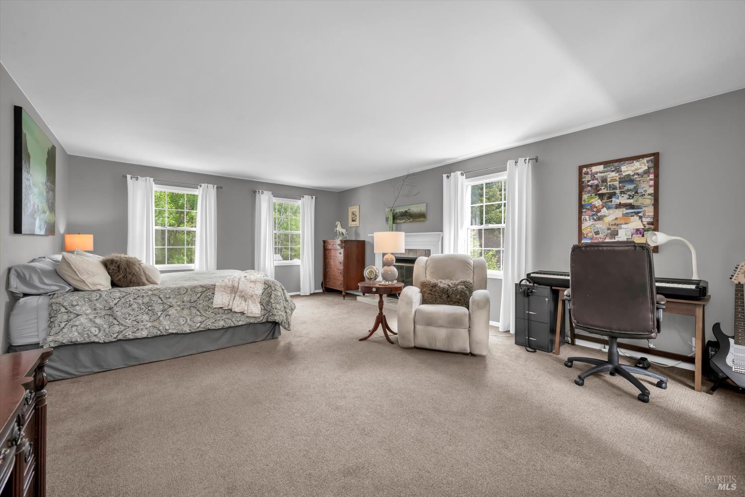 3371 Crystal Ct