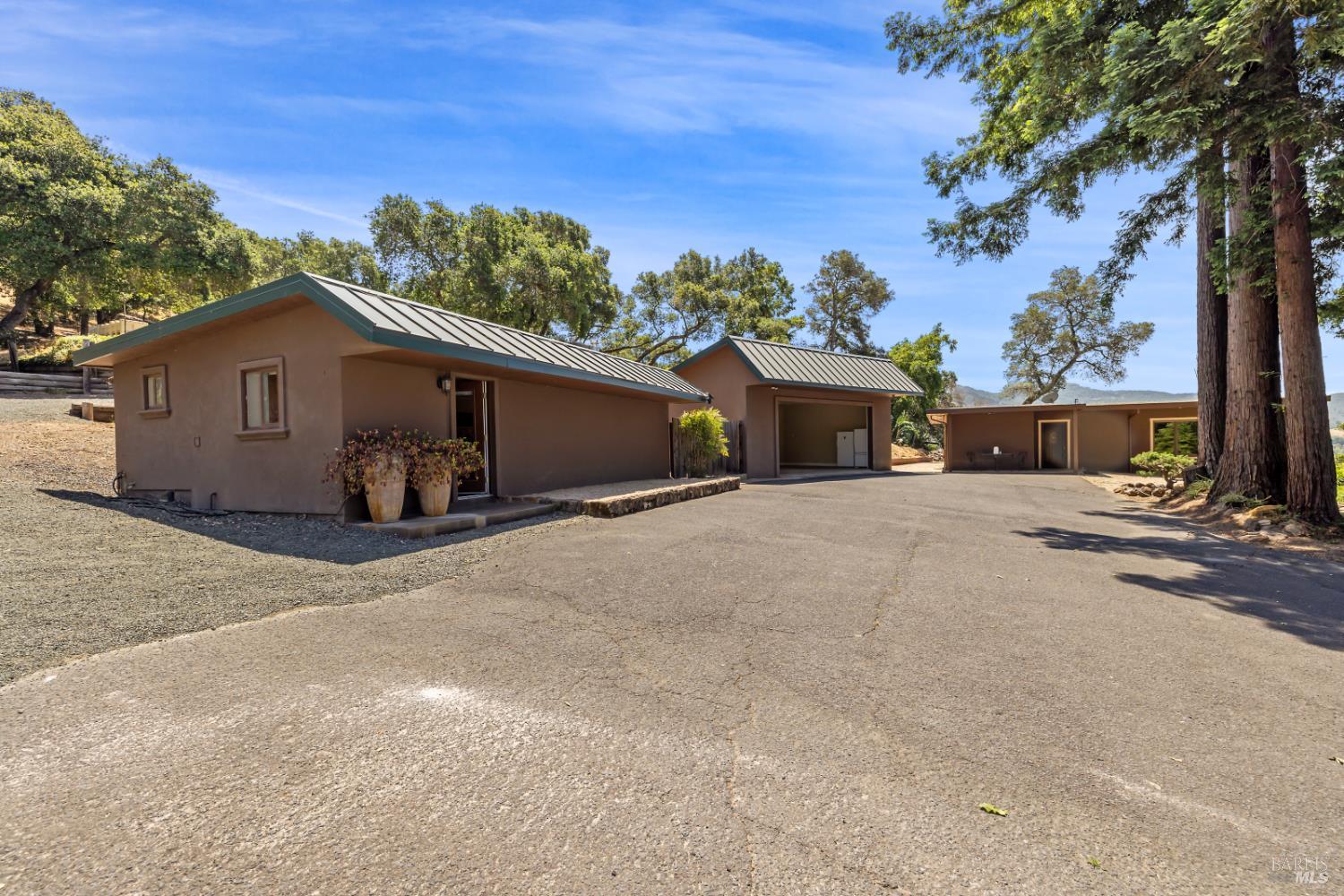 5370 Country Ln