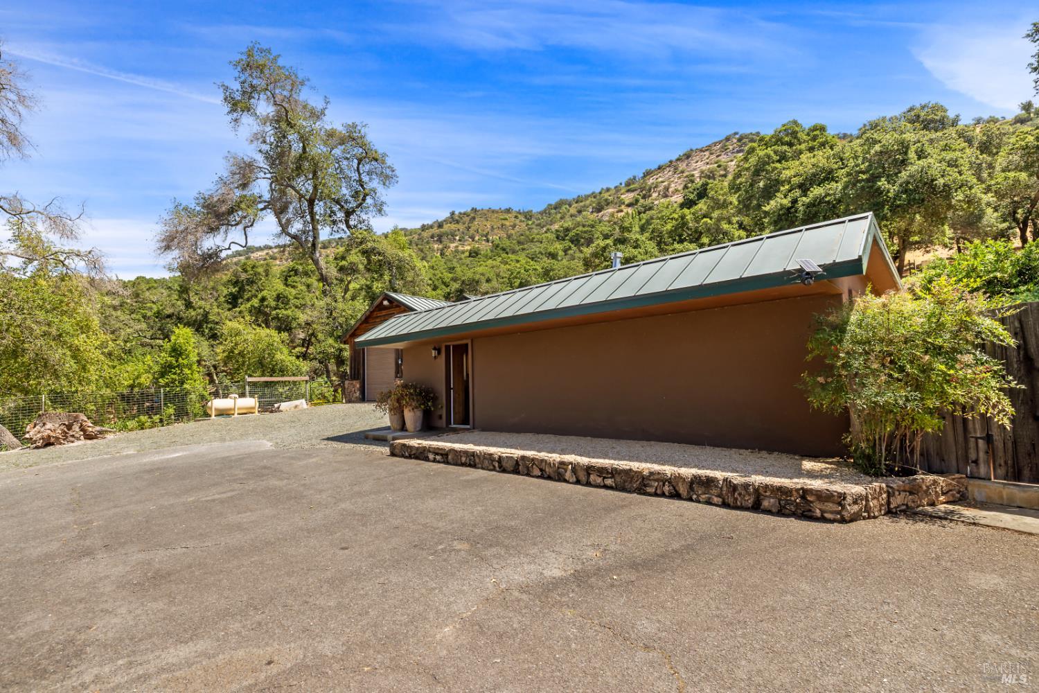 5370 Country Ln
