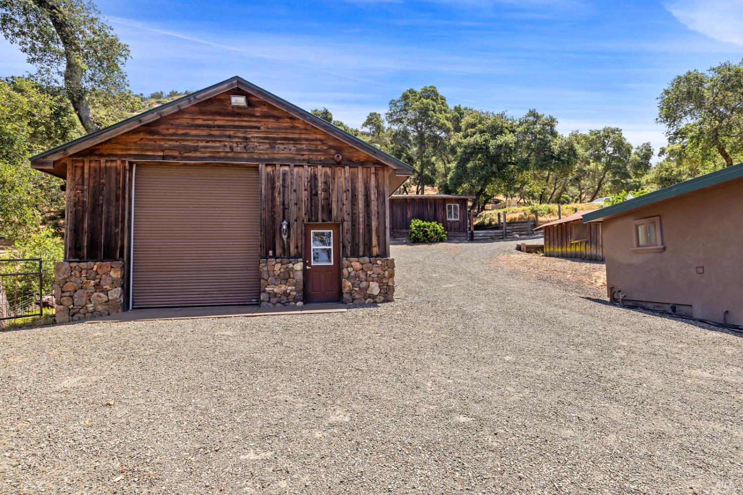 5370 Country Ln