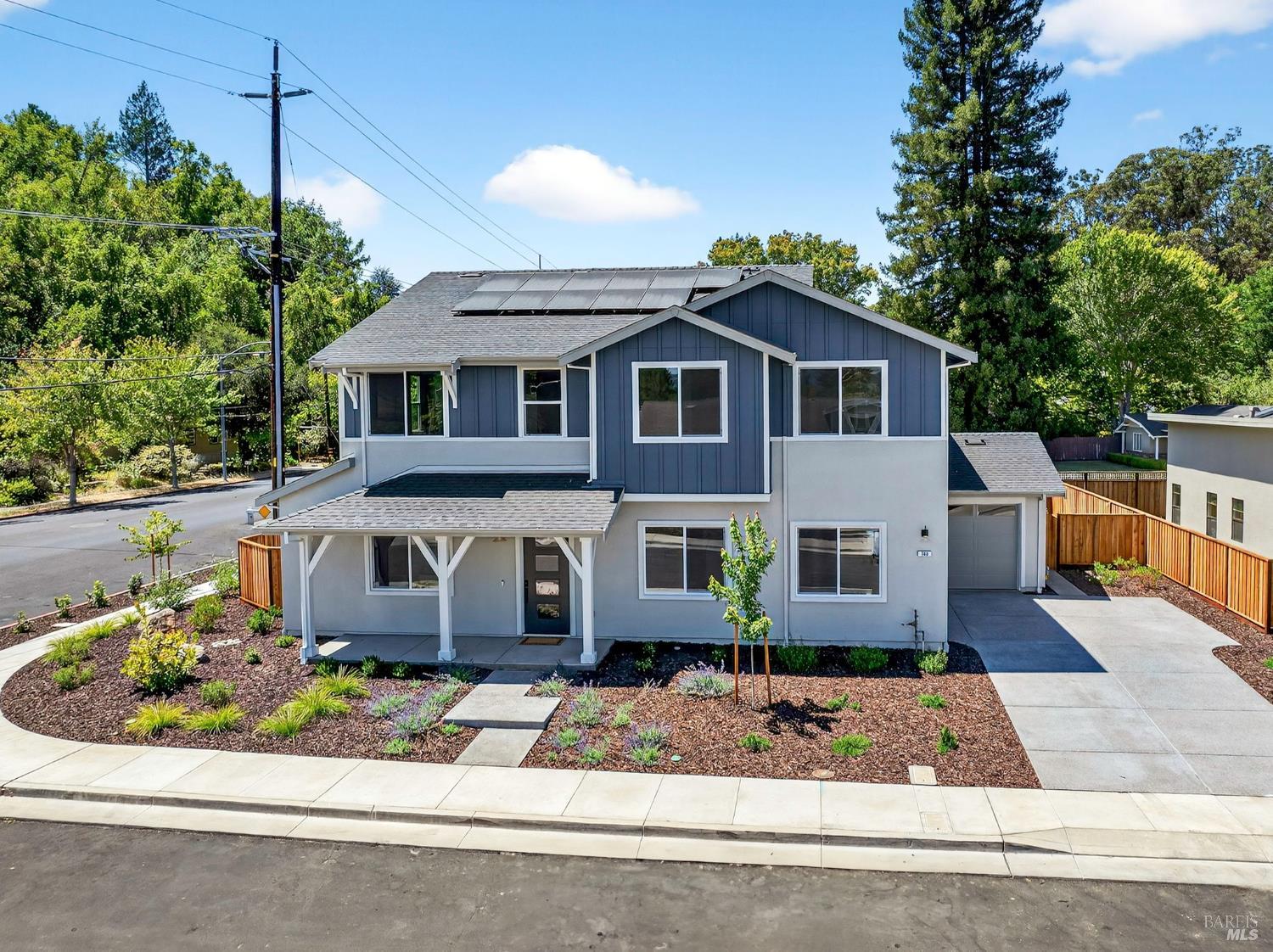 100 Waterstone Ct