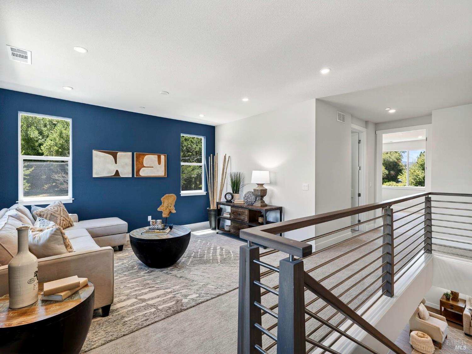 100 Waterstone Ct