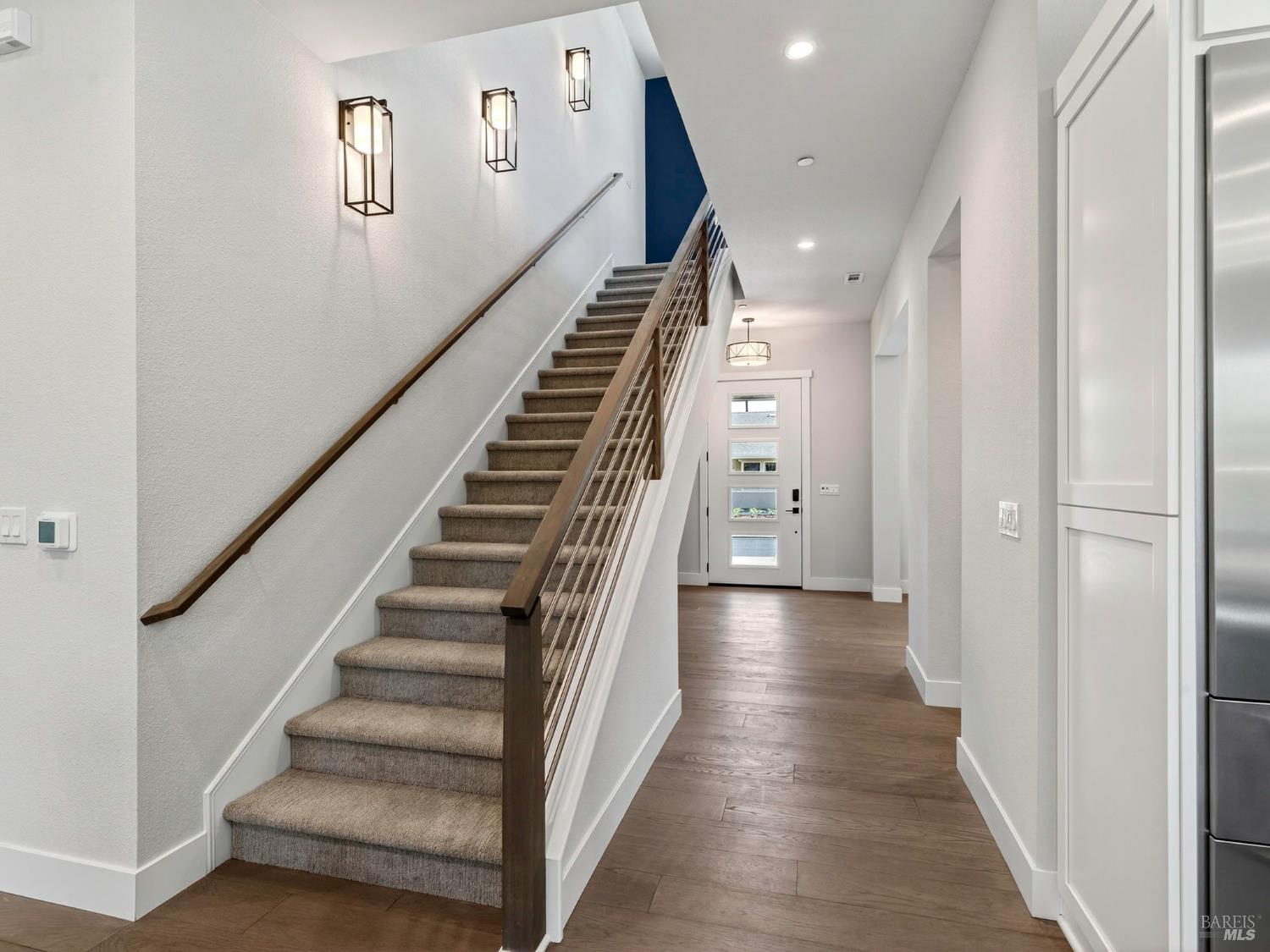 100 Waterstone Ct