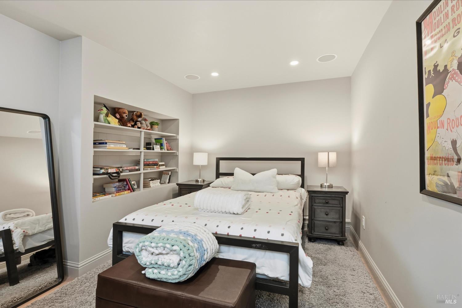 117 Milliken Creek Dr