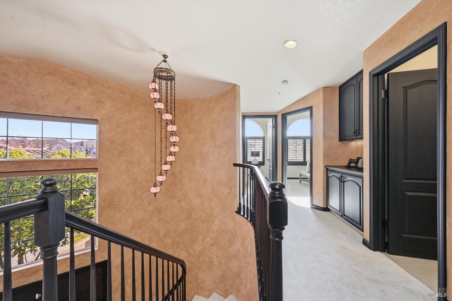 28 S Newport Drive