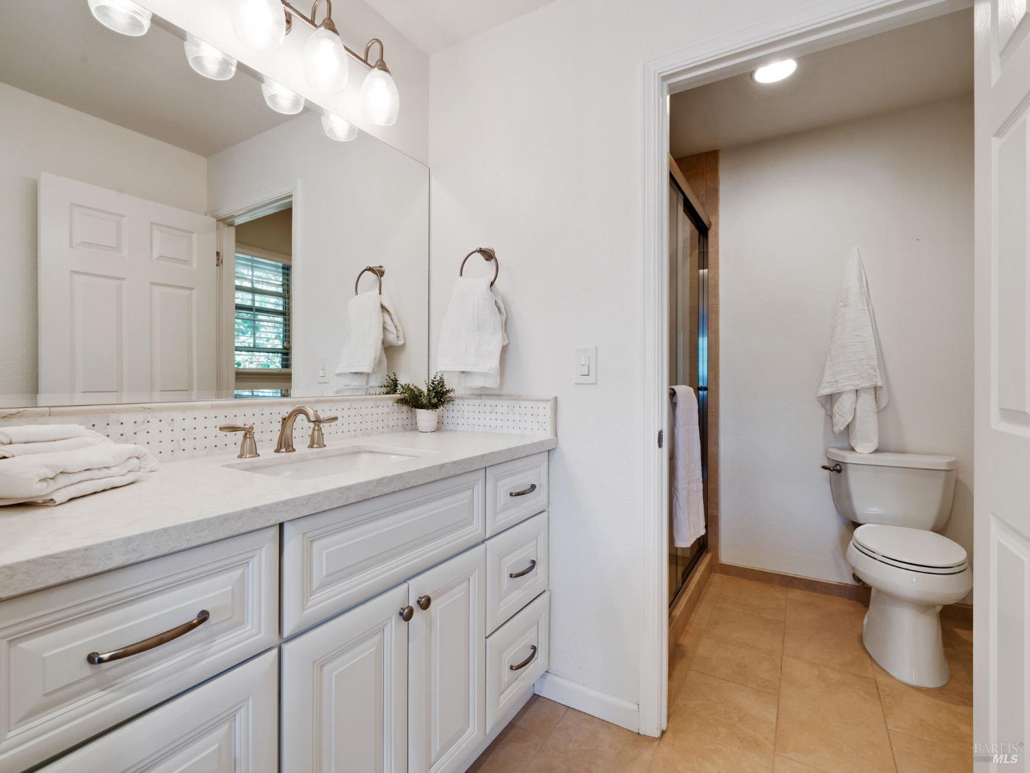 125 Valley Club Circle