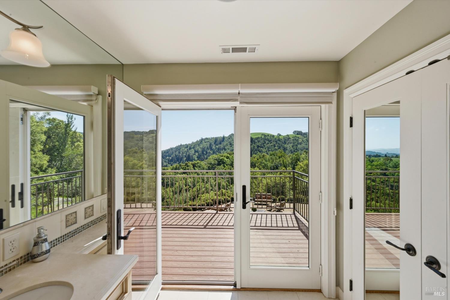 3277 Dry Creek Road