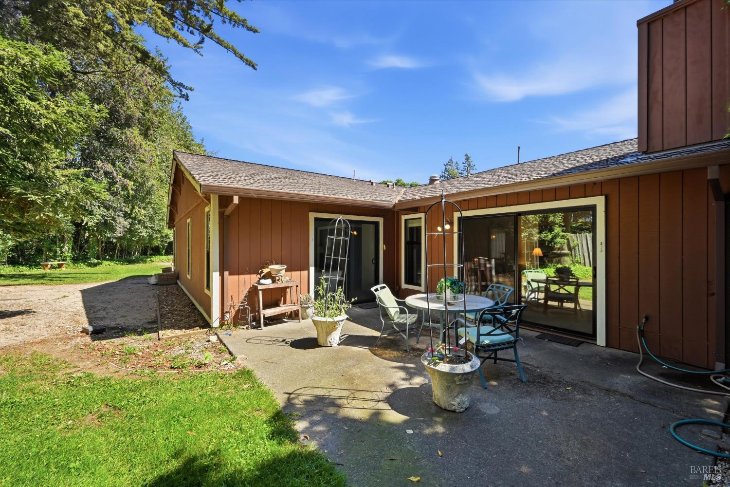 2168 Clay Street