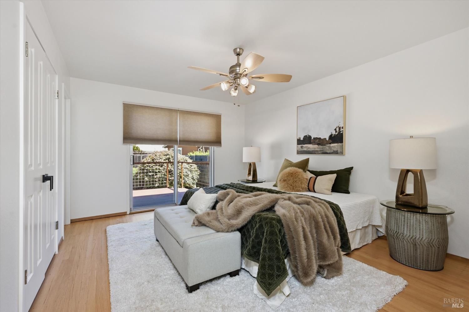 3196 Scenic Drive