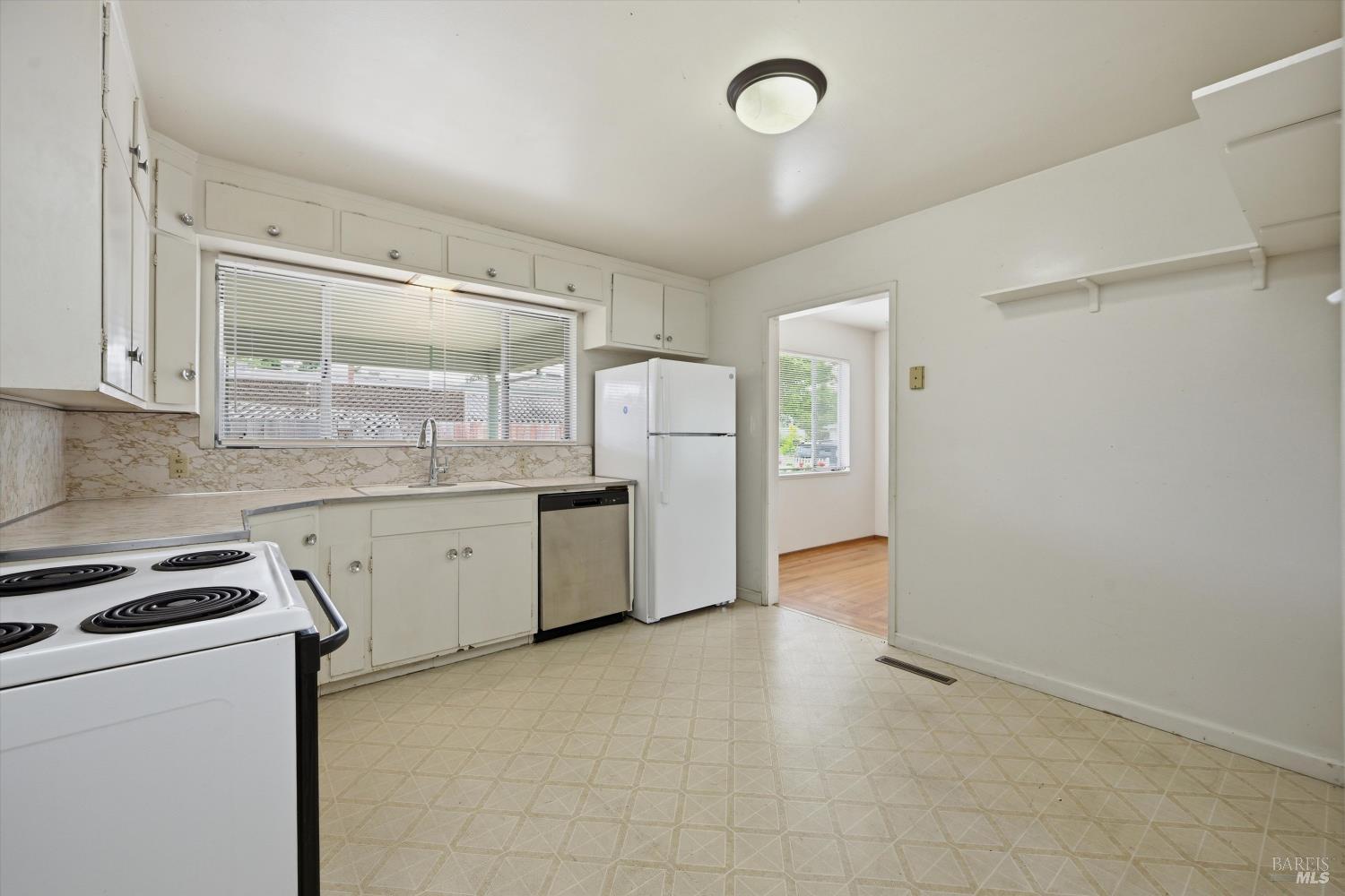320 Shortt Road