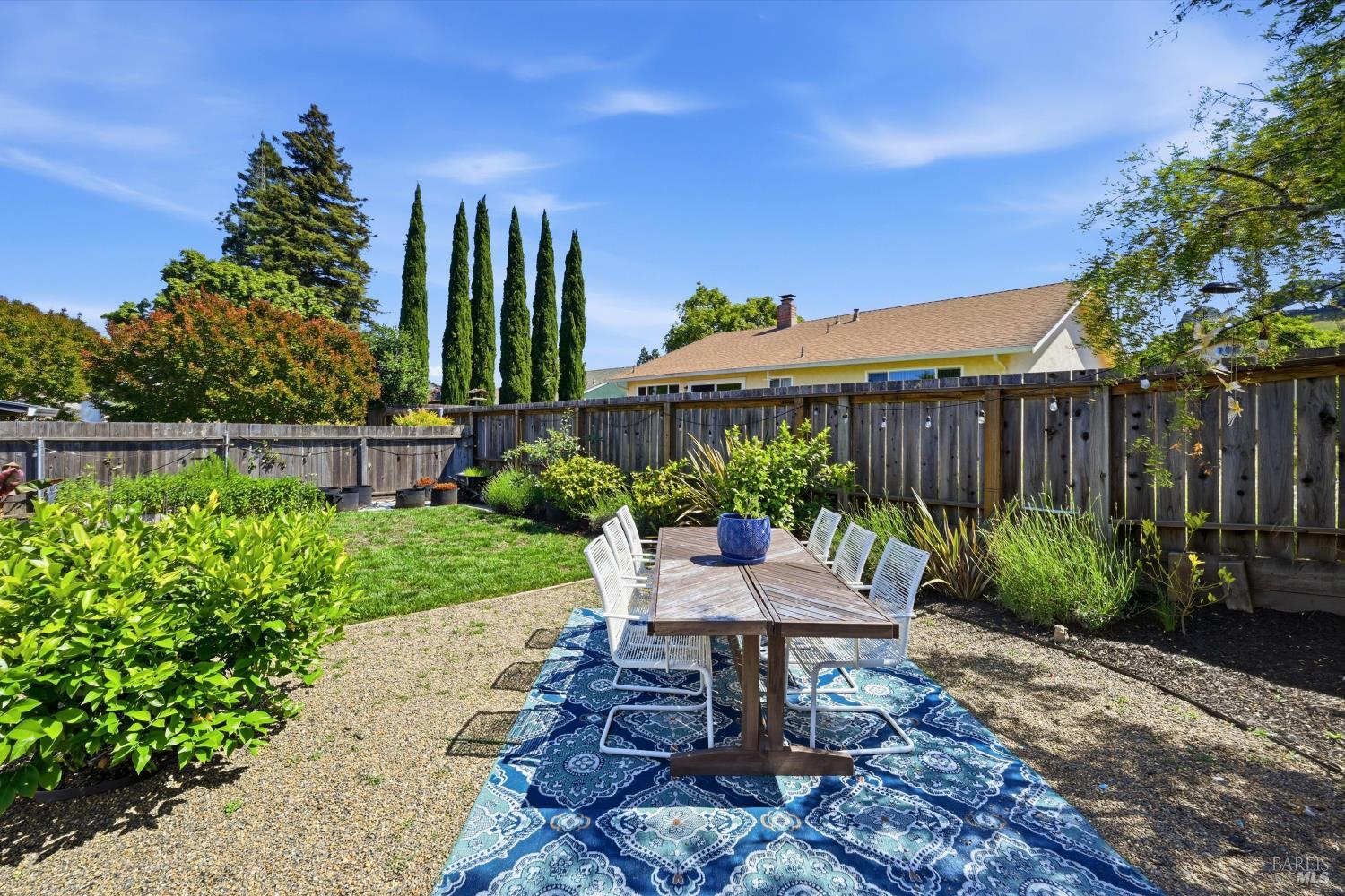 3571 Meadowbrook Drive