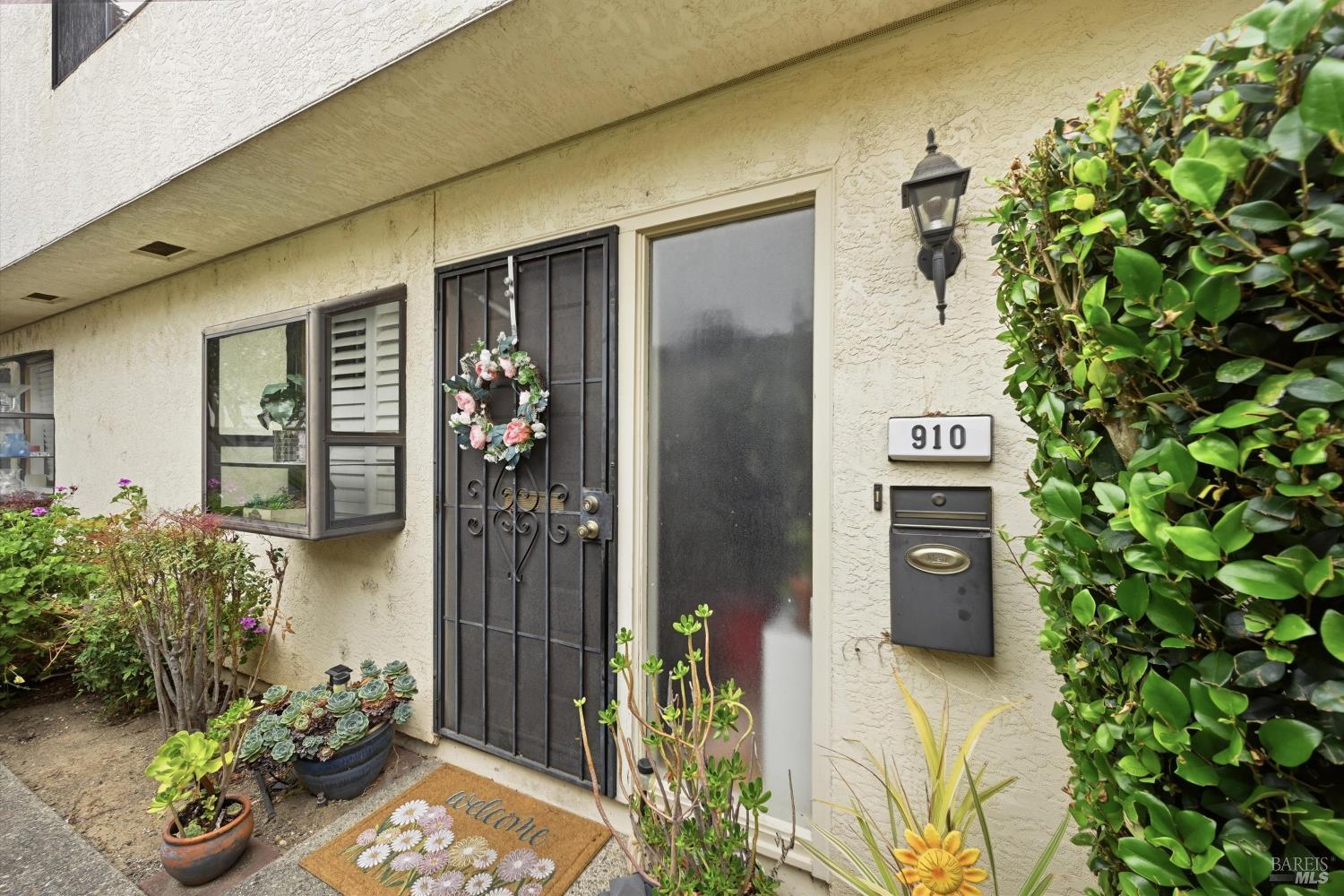 910 Marina Drive