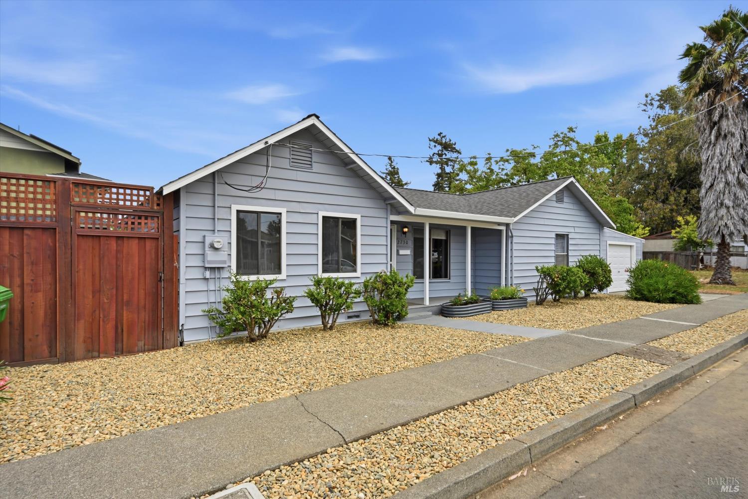 2730 El Dorado Street