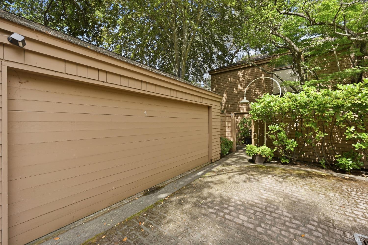 1739 Silverado Trail