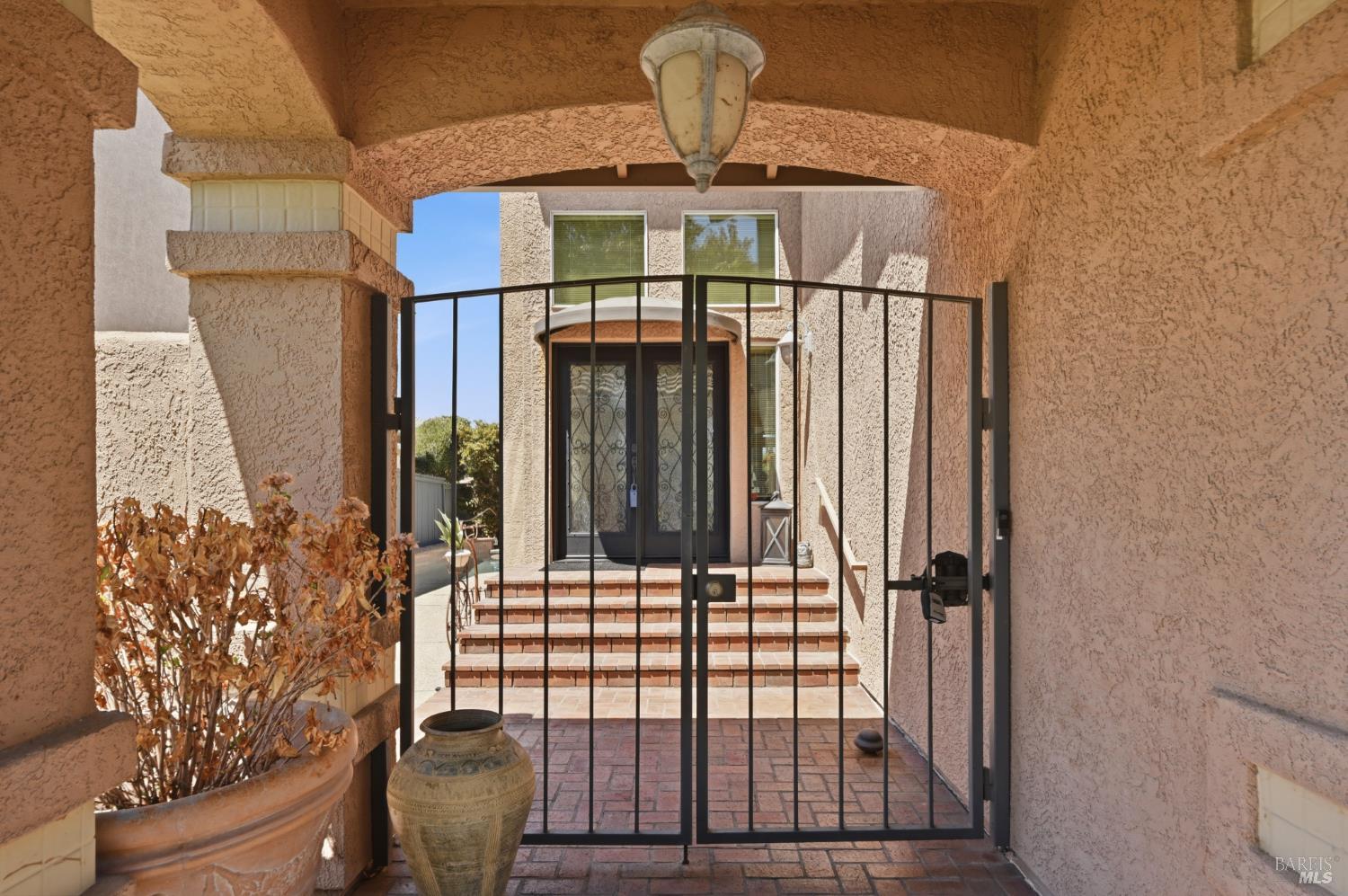 29 Lighthouse Court