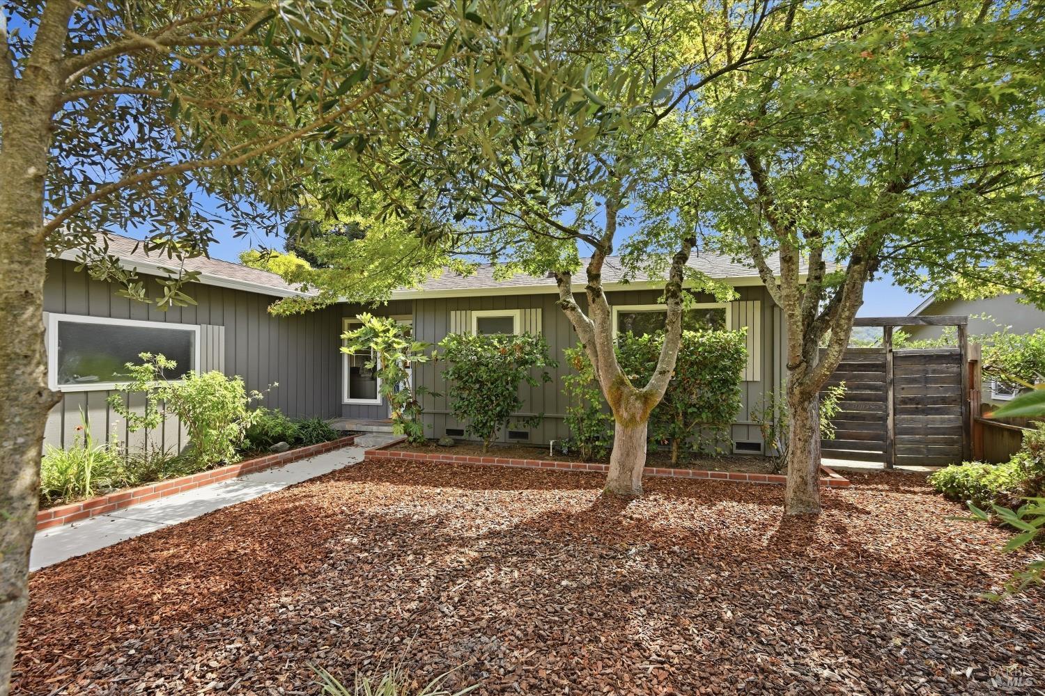 3681 Dartmouth Drive