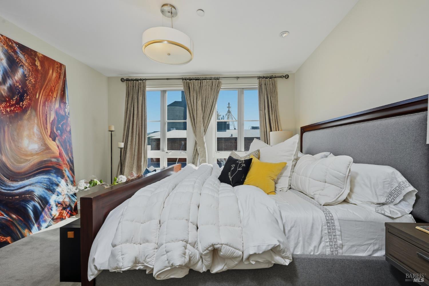 588 Main Street Unit: #225