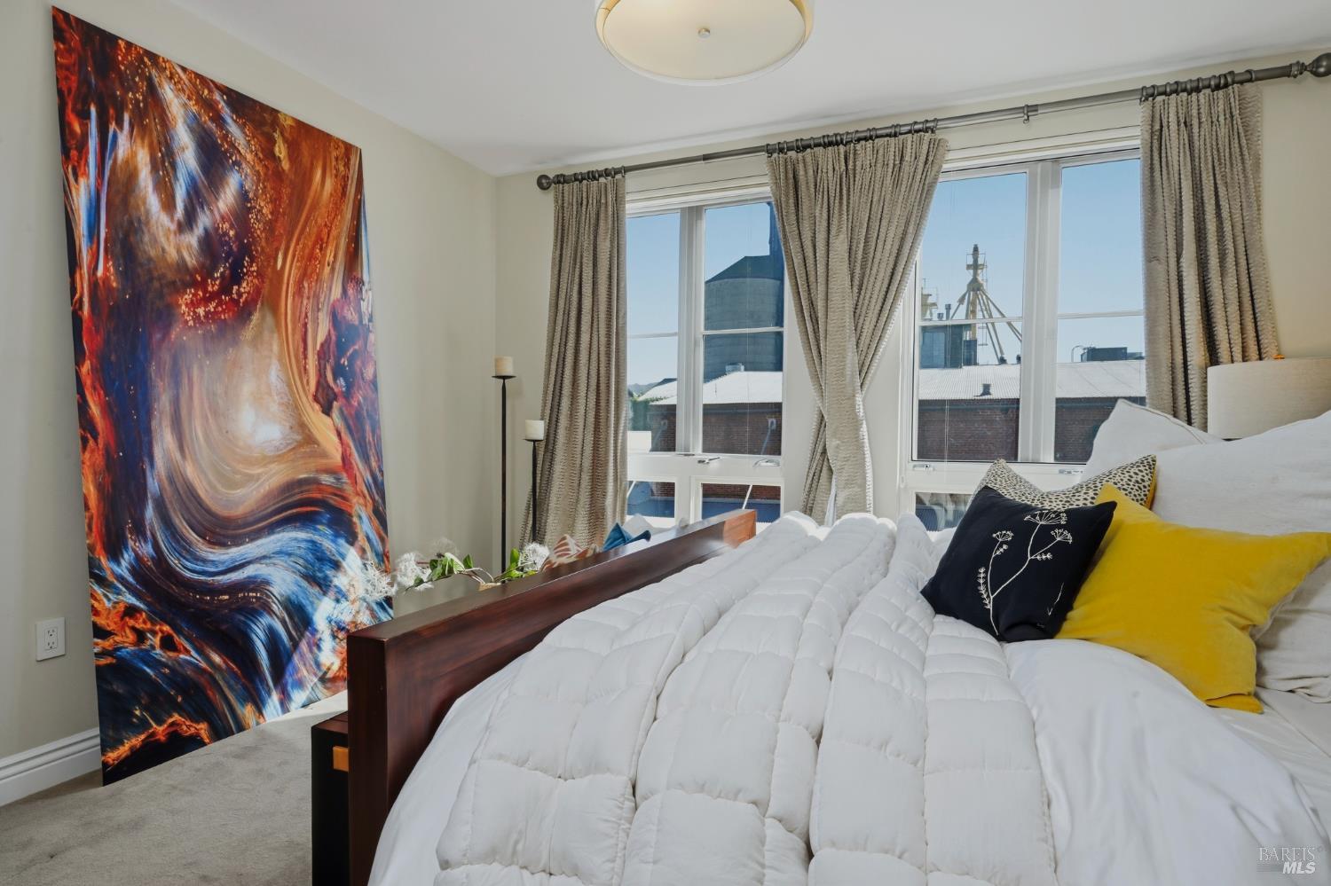 588 Main Street Unit: #225