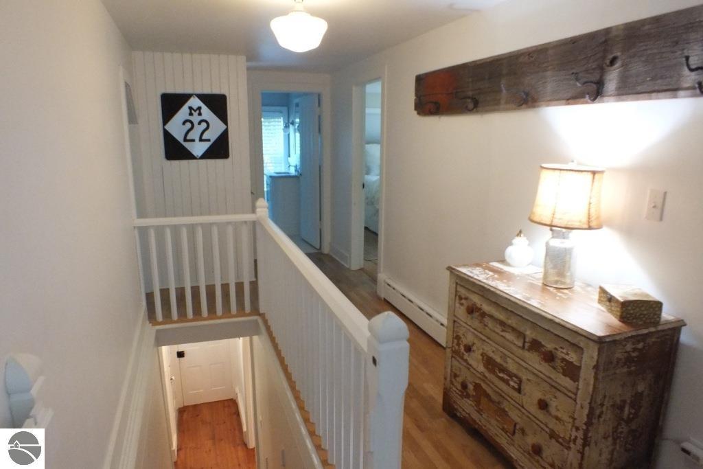3257 N Manitou Trail W