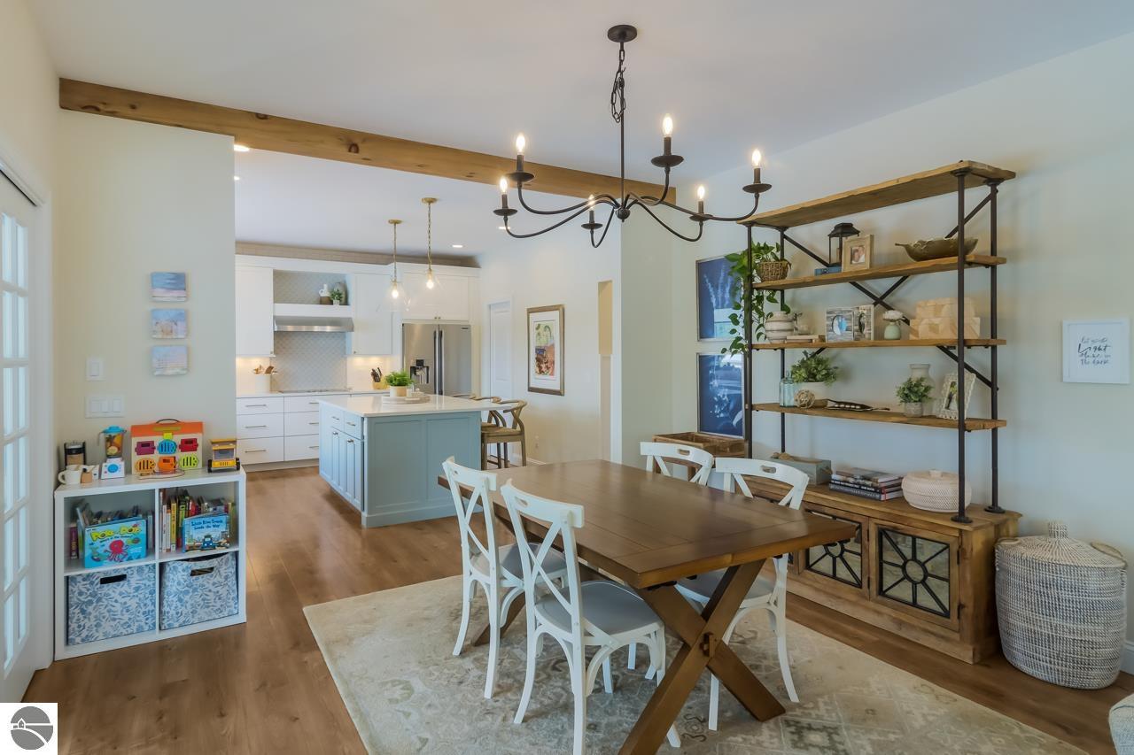 8885 Sunset Circle