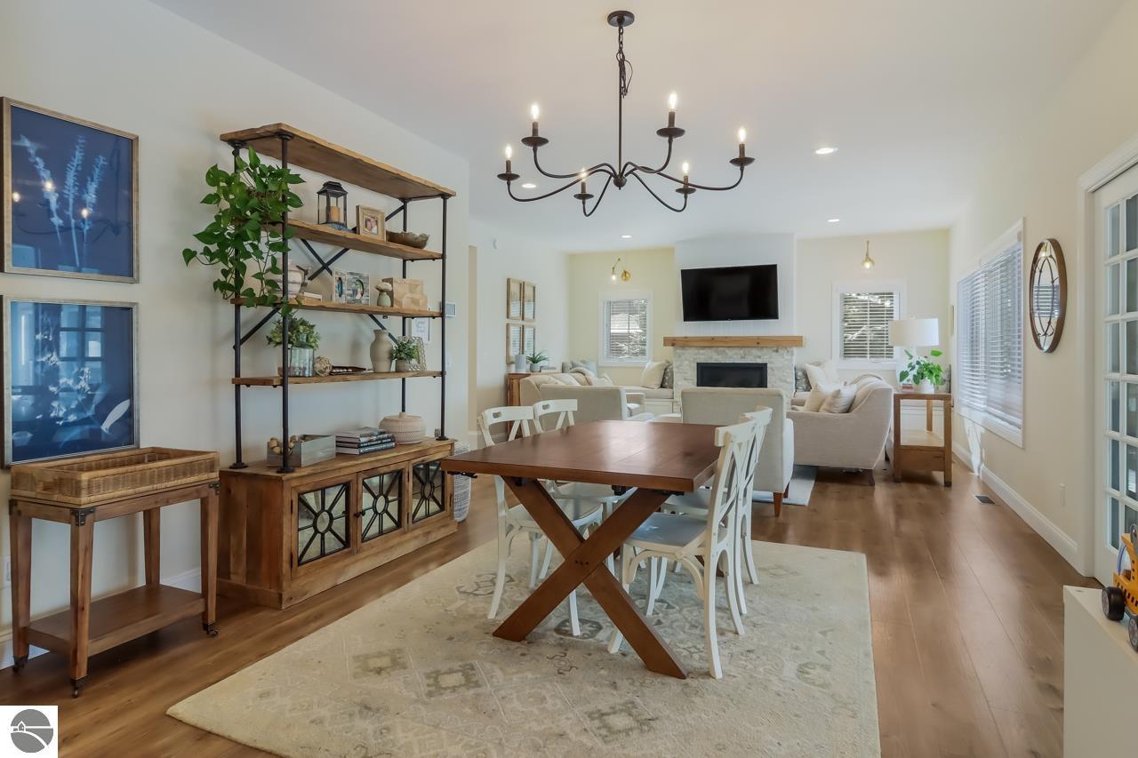 8885 Sunset Circle