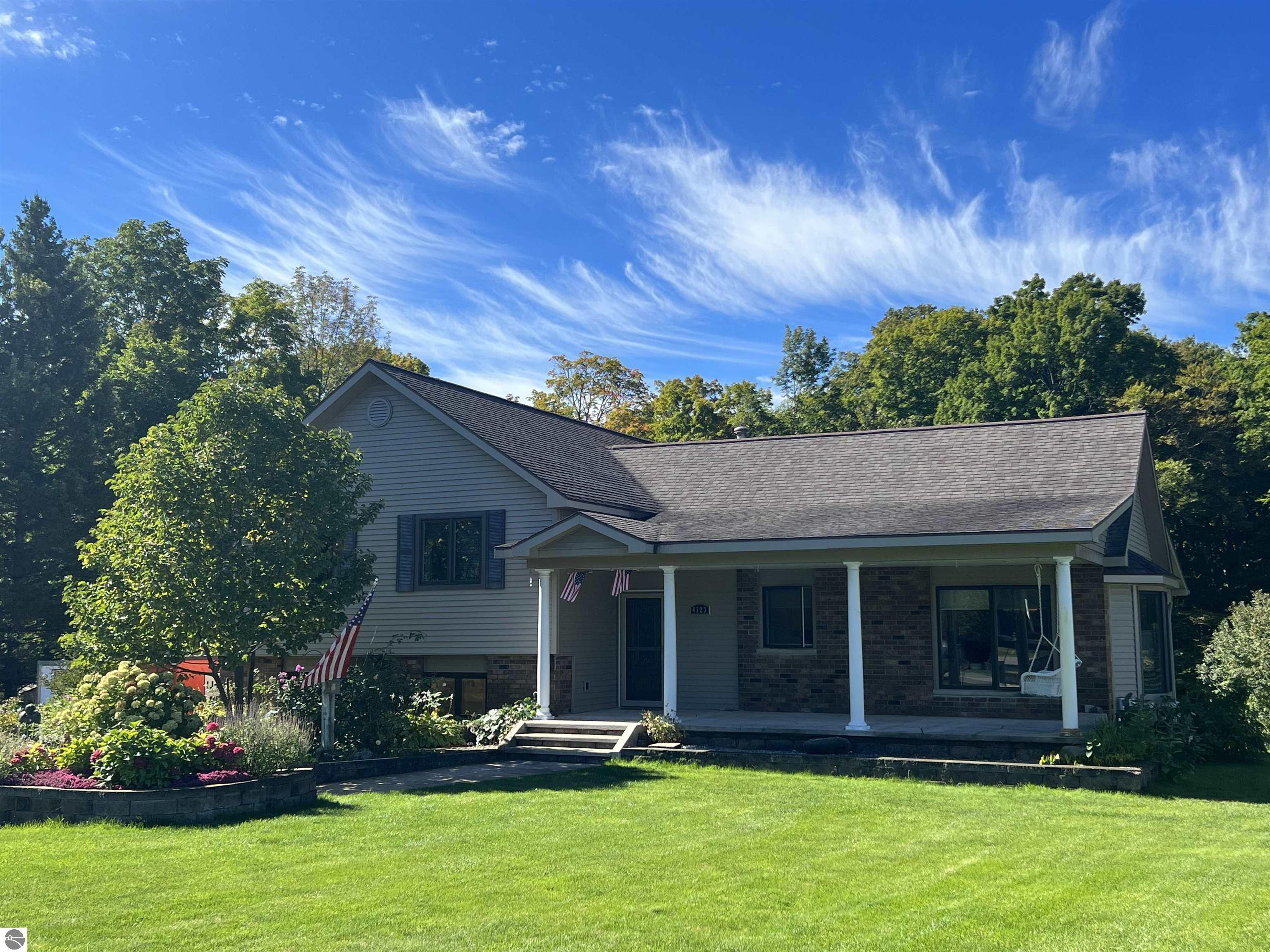 4323 Ridgemoor Drive