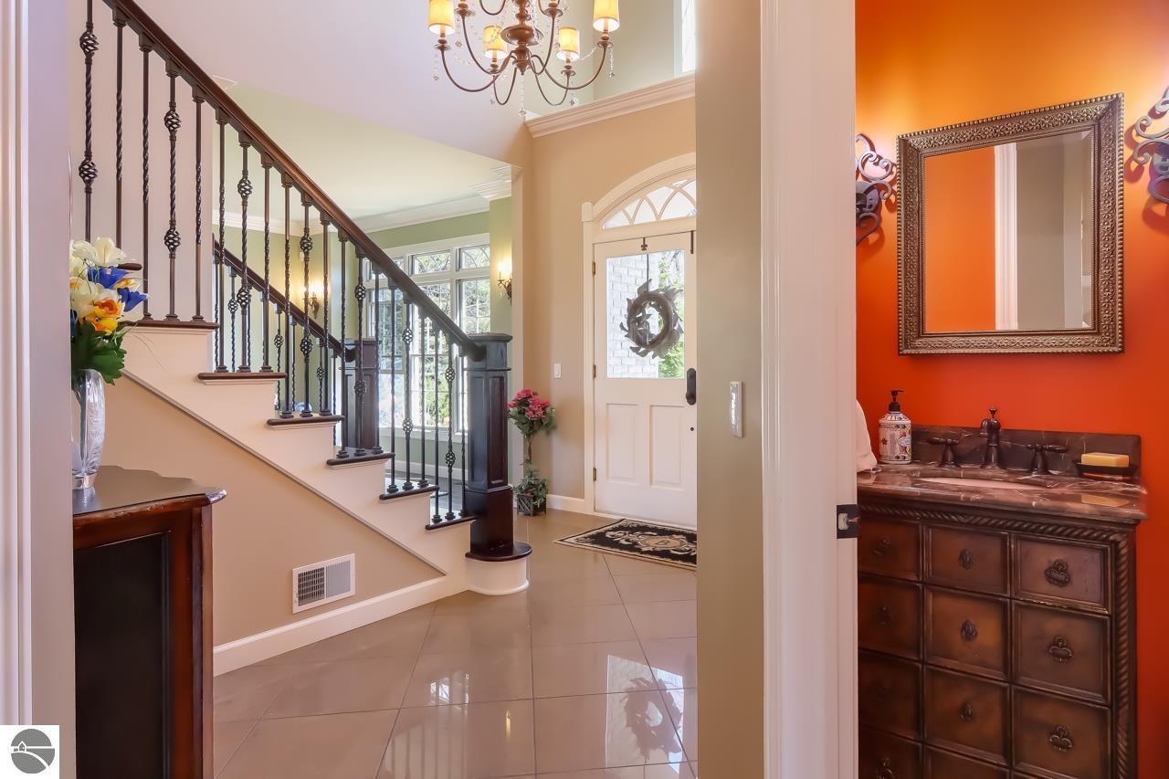 8009 Underwood Ridge