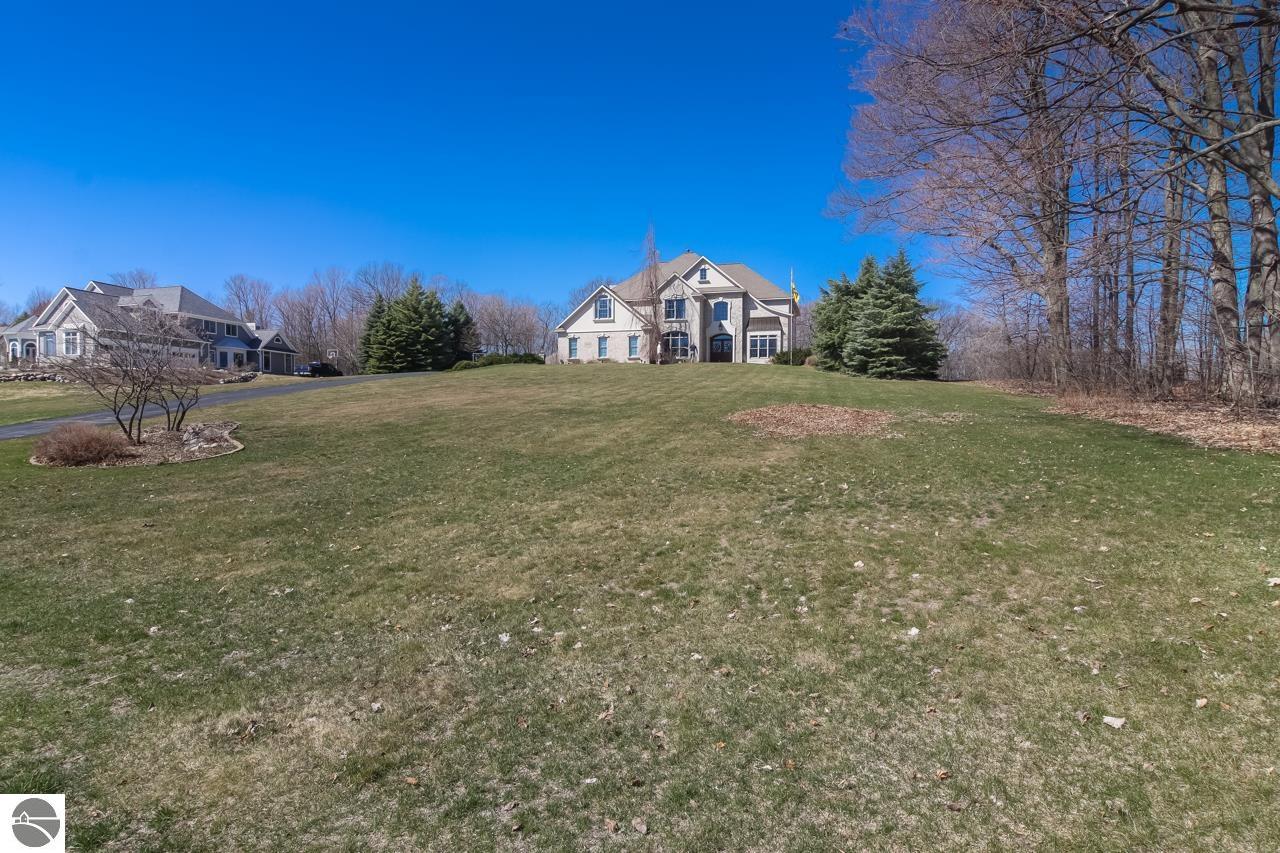 8009 Underwood Ridge