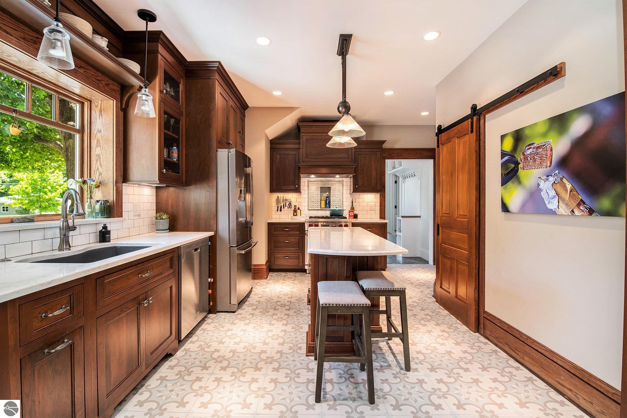 501 W Eleventh Street