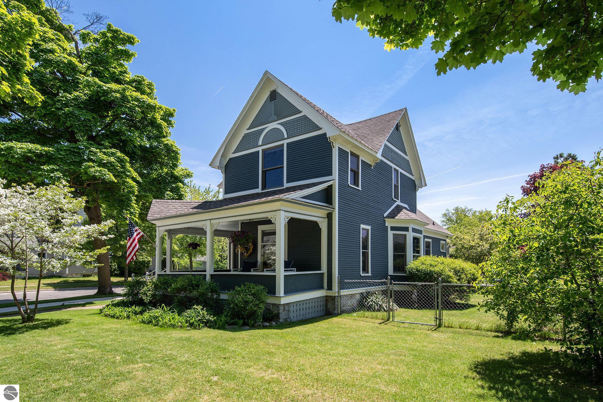 501 W Eleventh Street