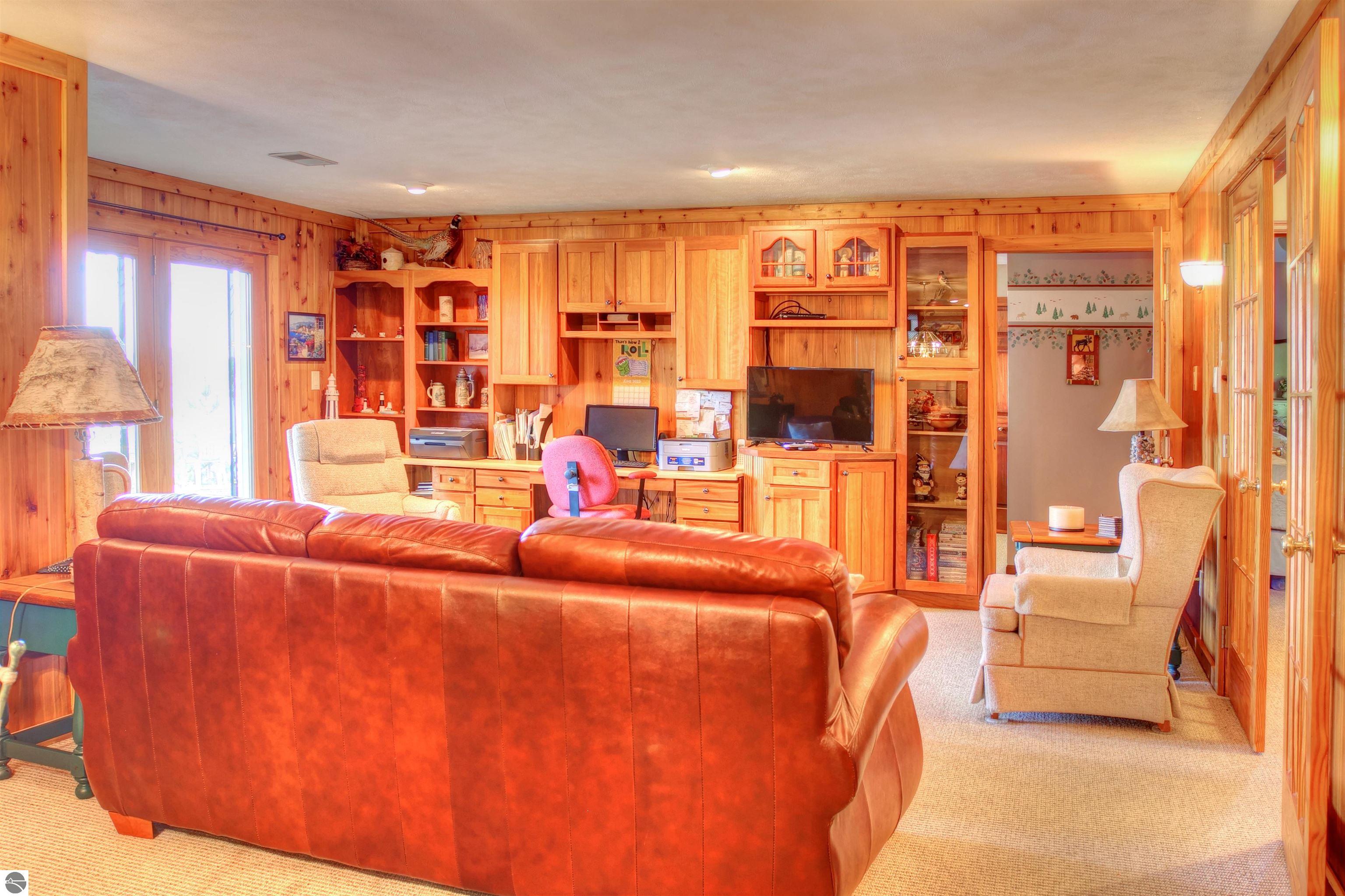 5416 Highland Drive