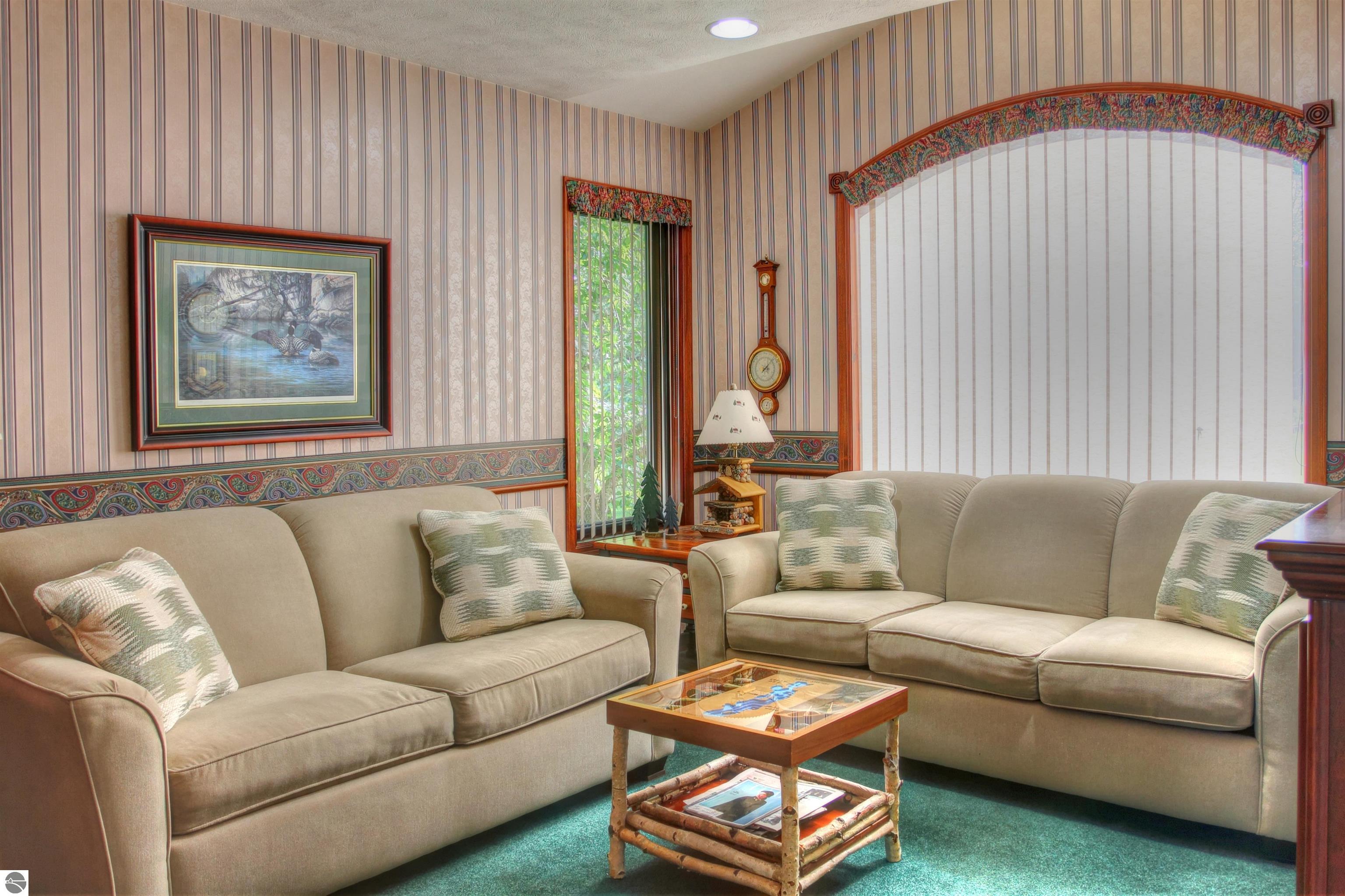 5416 Highland Drive