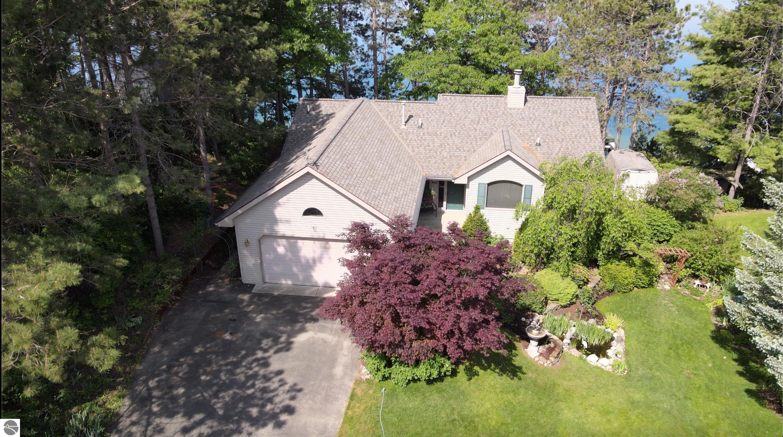 5416 Highland Drive