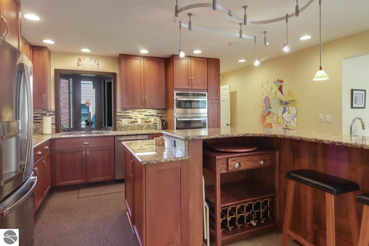 308 N Elmwood Avenue