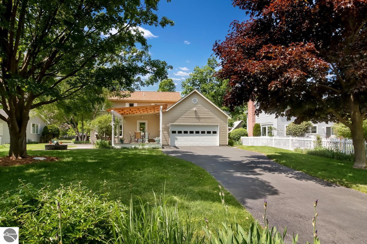 308 N Elmwood Avenue
