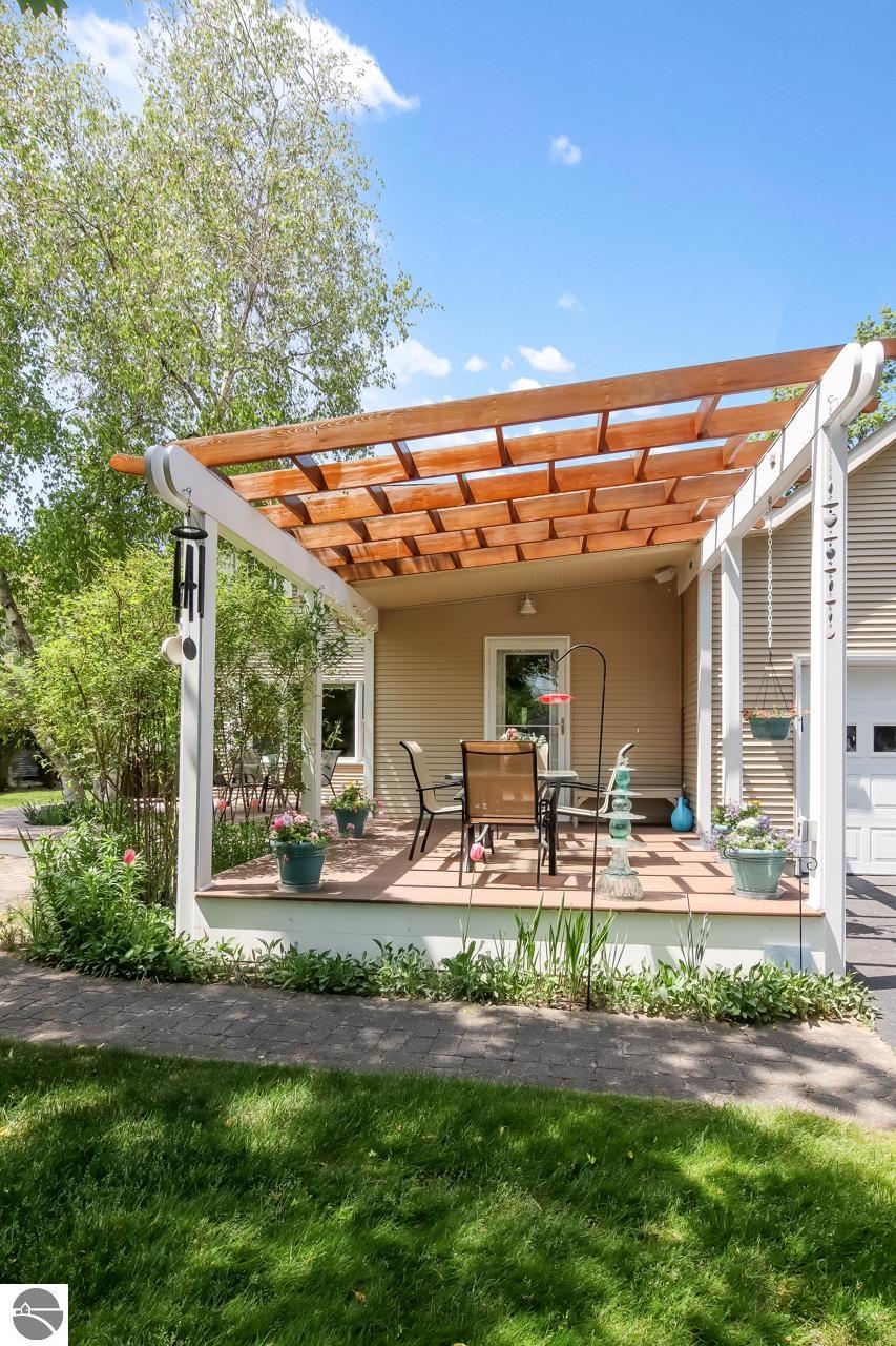 308 N Elmwood Avenue