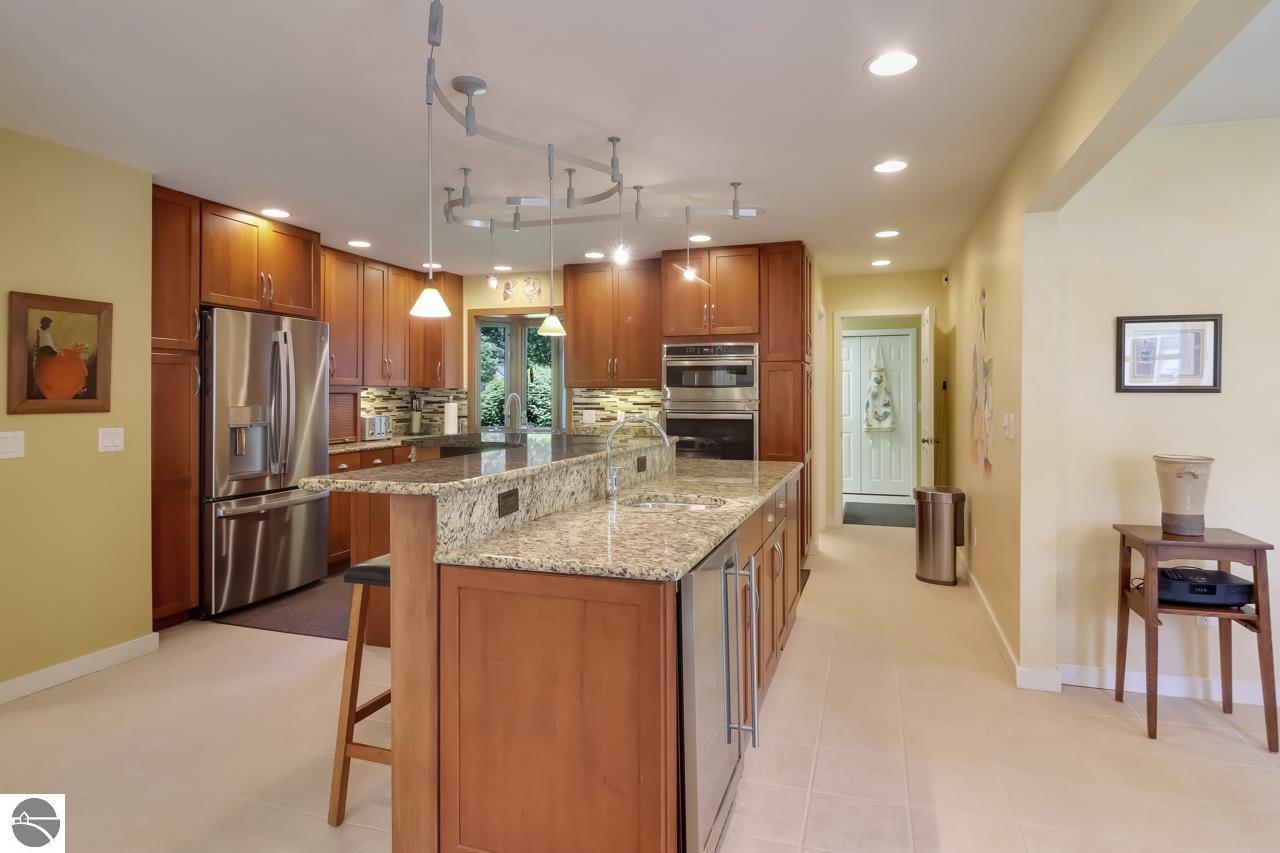 308 N Elmwood Avenue