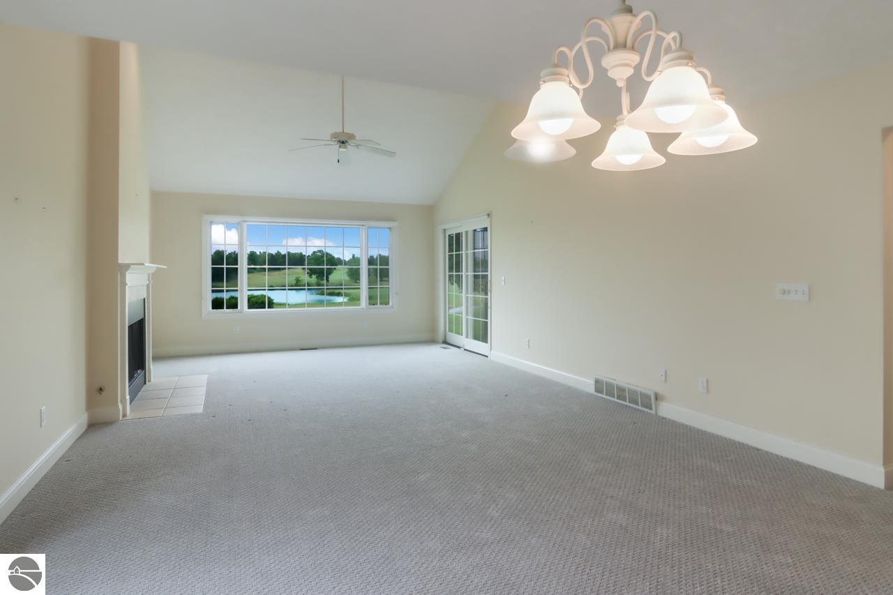 6214 Singletree Lane