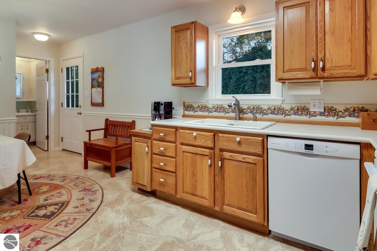1208 Anderson Road