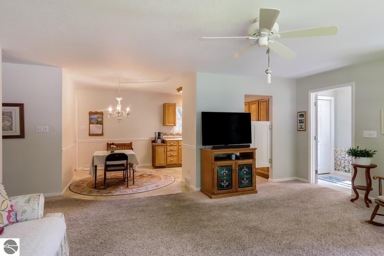 1208 Anderson Road