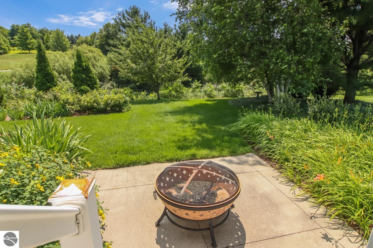 8589 Underwood Ridge